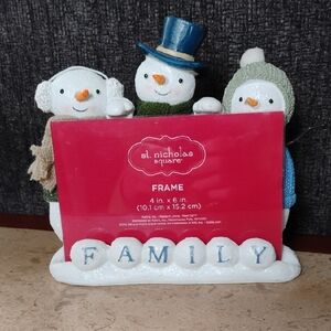 Adorable Snowman Family Photo Frame 4*6